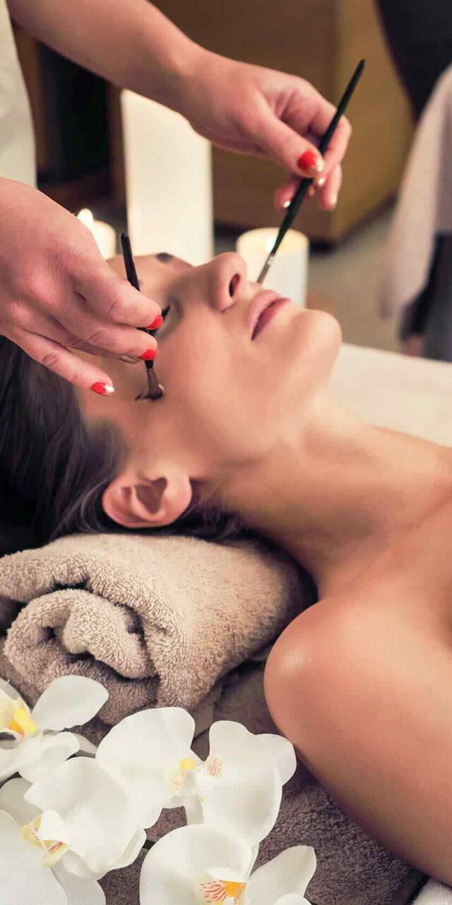 https://jmpv.gr/wp-content/uploads/2018/10/spa-treatment-11-640x1280.jpg